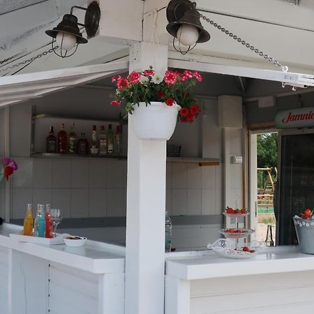Hotel Grande Glamping Biograd Na Moru Exterior foto