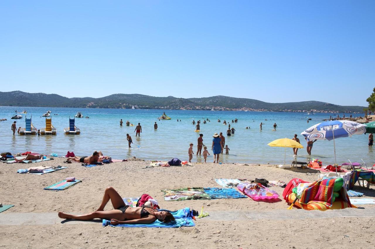 Hotel Grande Glamping Biograd Na Moru Exterior foto