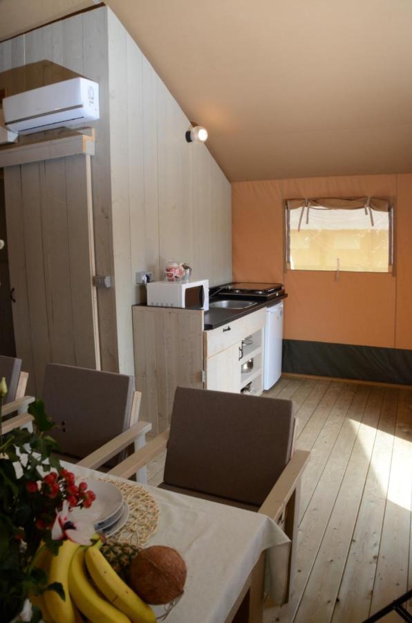 Hotel Grande Glamping Biograd Na Moru Exterior foto