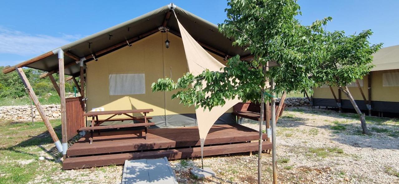 Hotel Grande Glamping Biograd Na Moru Exterior foto