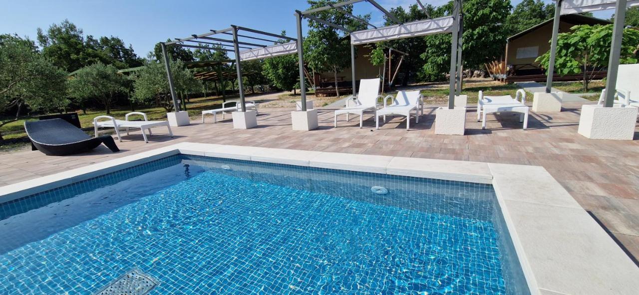 Hotel Grande Glamping Biograd Na Moru Exterior foto