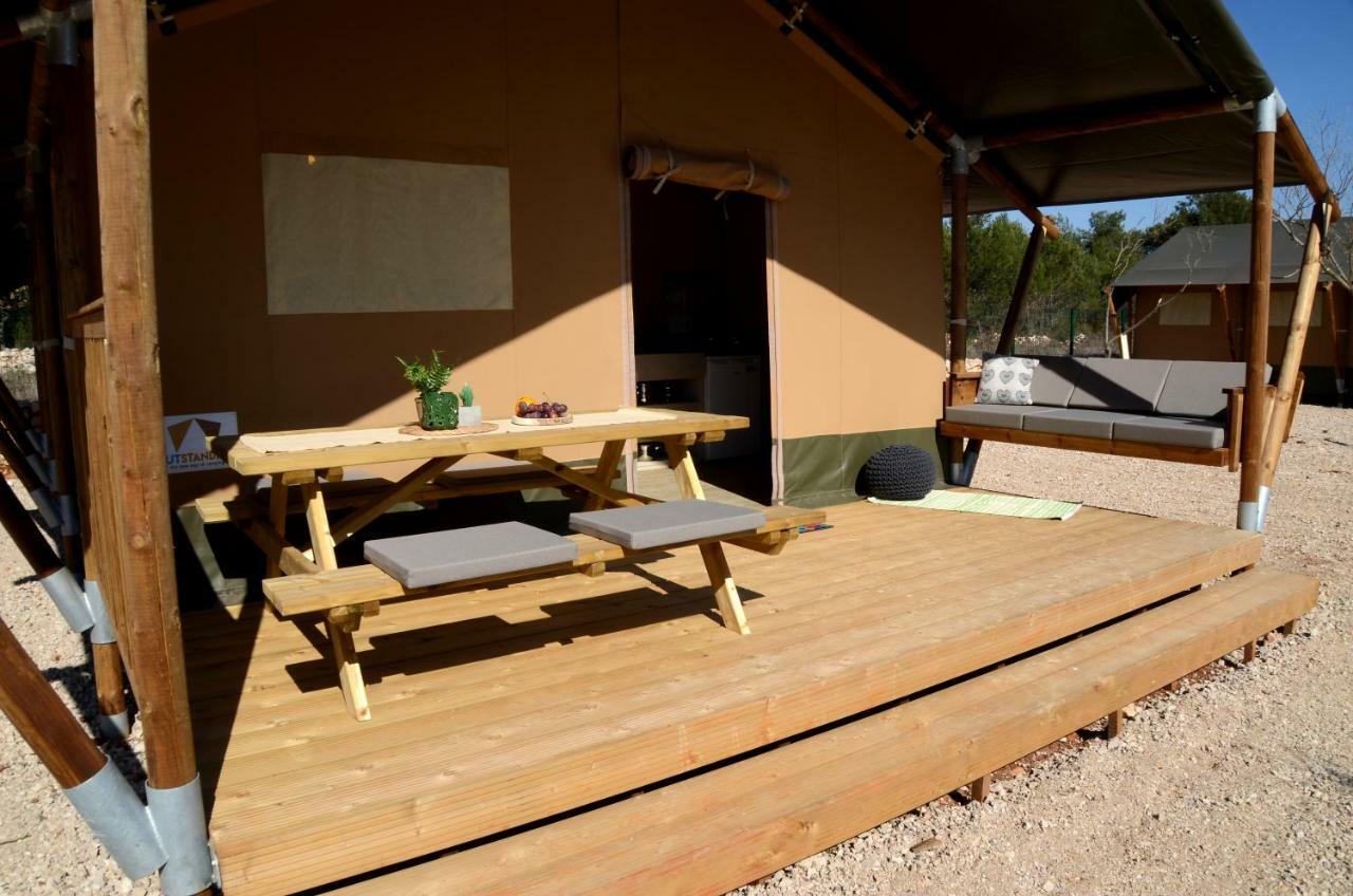 Hotel Grande Glamping Biograd Na Moru Exterior foto